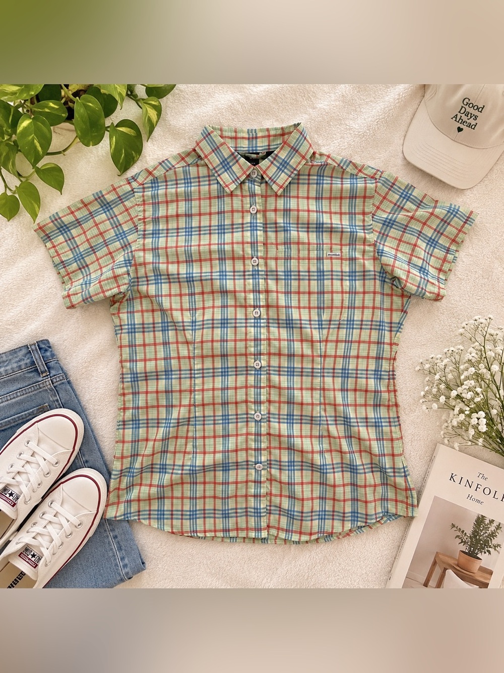 Montbell Women’s Plaid Short Sleeve Button Down Shirt Size L